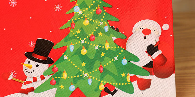 Christmas Popular High Quality Non Woven Bags With Handle Wholesale (1) Christmas Non Woven Bags With Handle