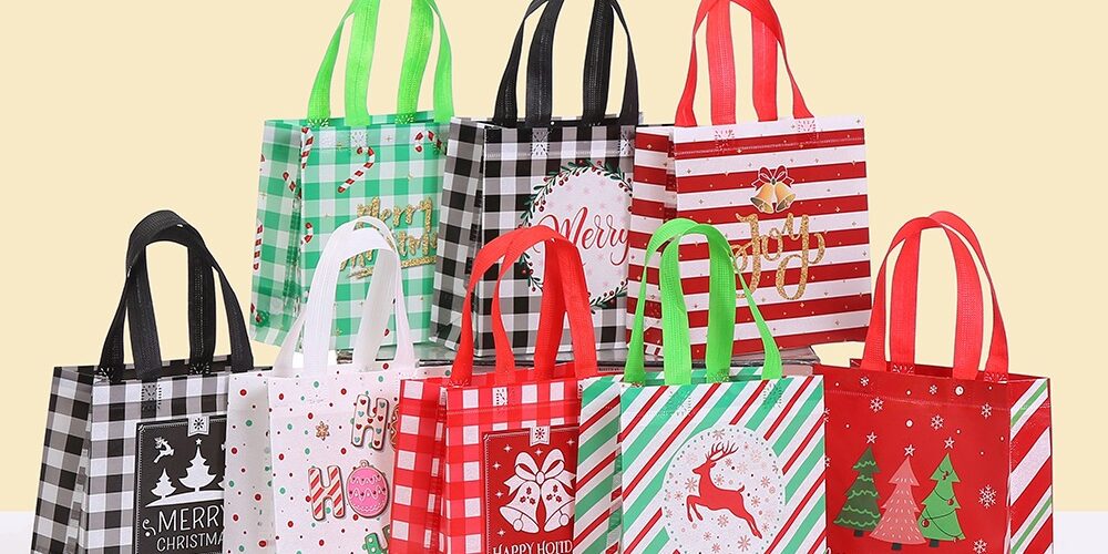 Christmas Laminated Non Woven Bags