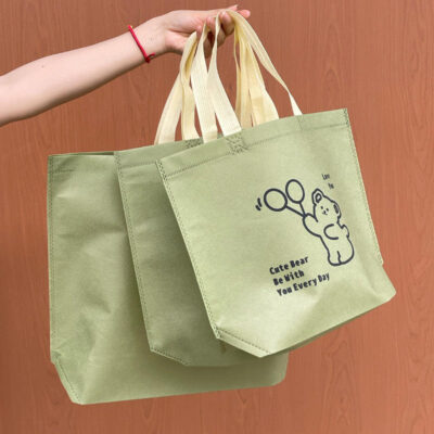 Eco-friendly recyclable non-woven tote bag