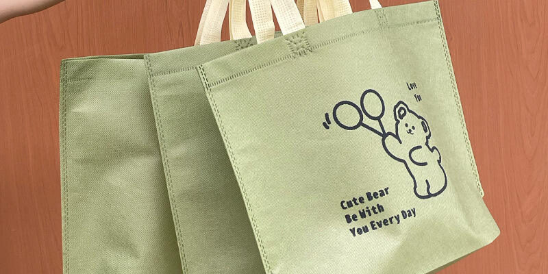 Eco-friendly recyclable non-woven tote bag